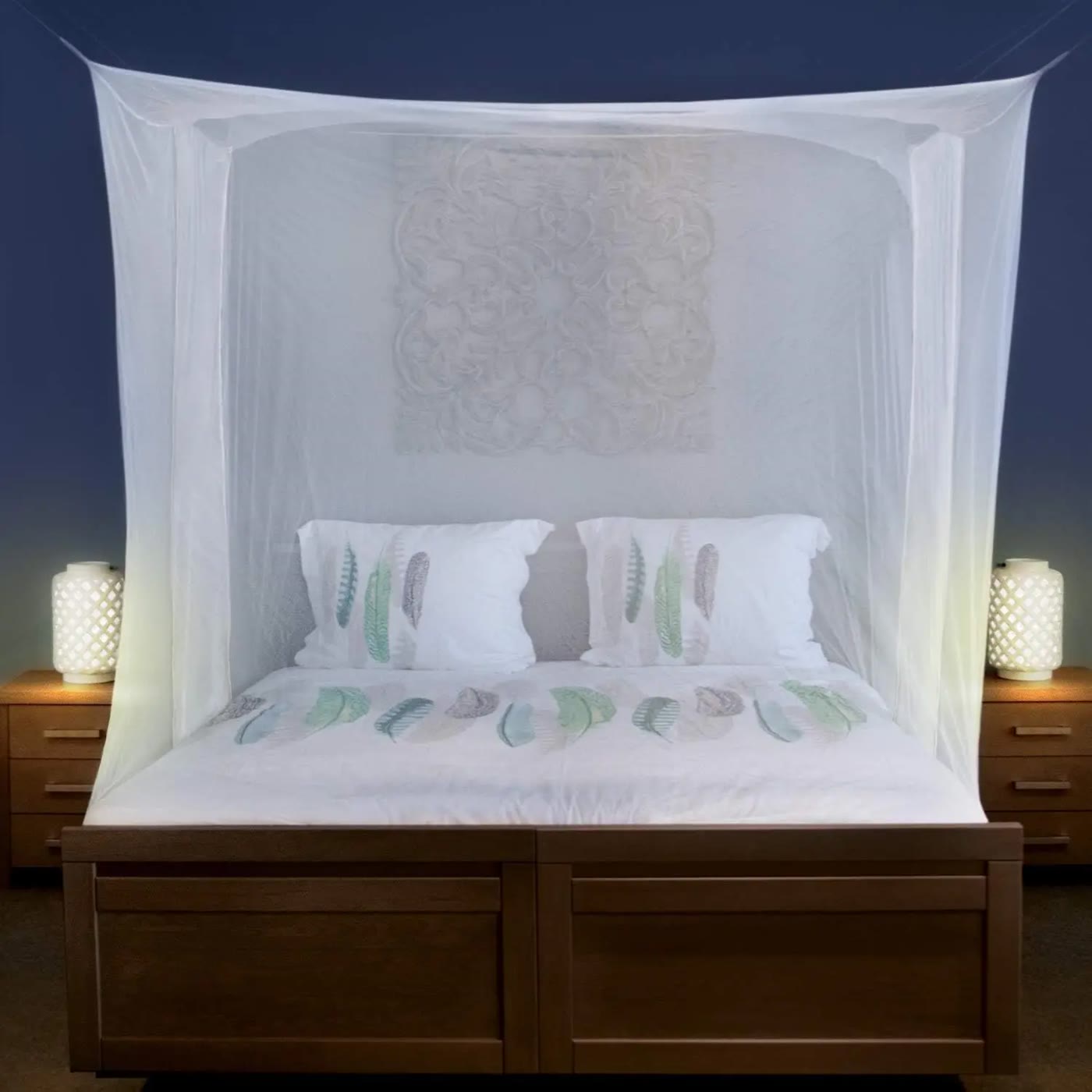 White Rectangular Mesh Bed Canopy Mosquito Net