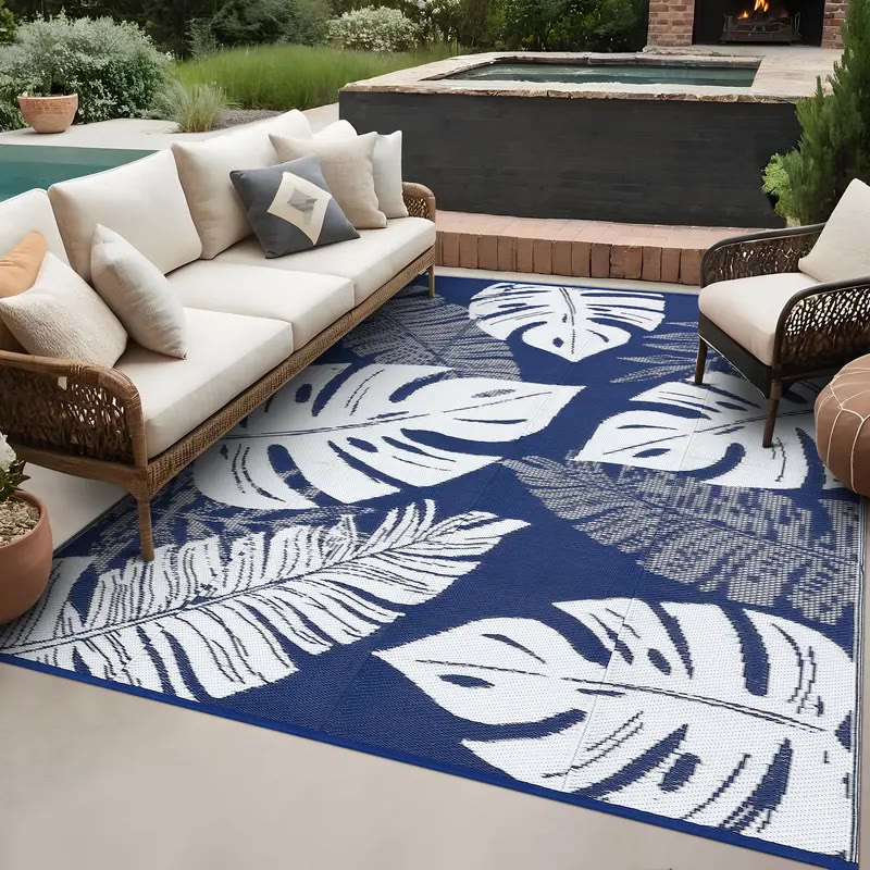 Navy and White Leaf Print Woven Outdoor Rug - photo 4